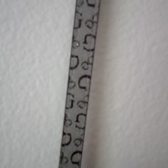 NEW Guess Satchel Crossbody Handbag - Picture 3 of 5